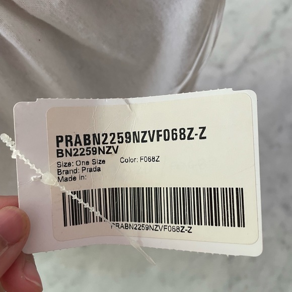 Prada saffiano tote purse - Picture 5 of 11